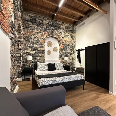 Urban Chic Black Appartamento